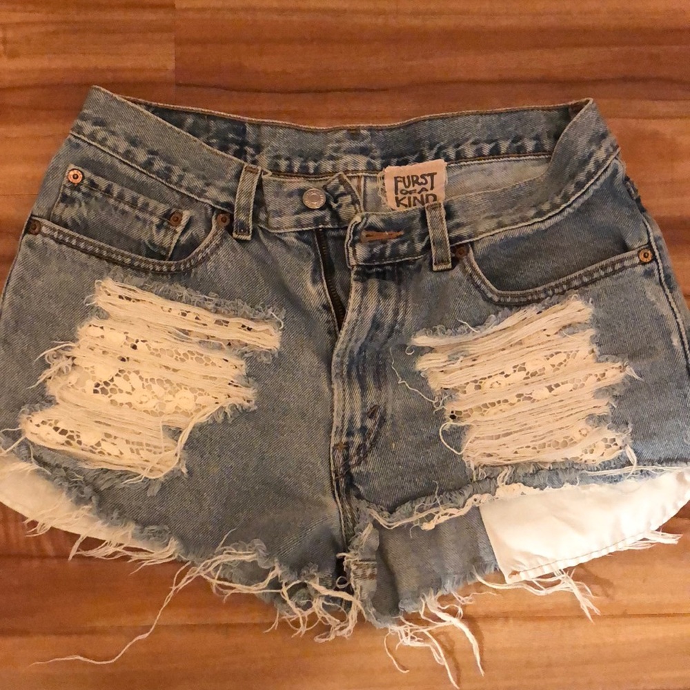 Levi Jean Shorts